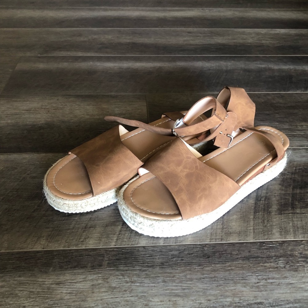 Tan espadrille platform sandals